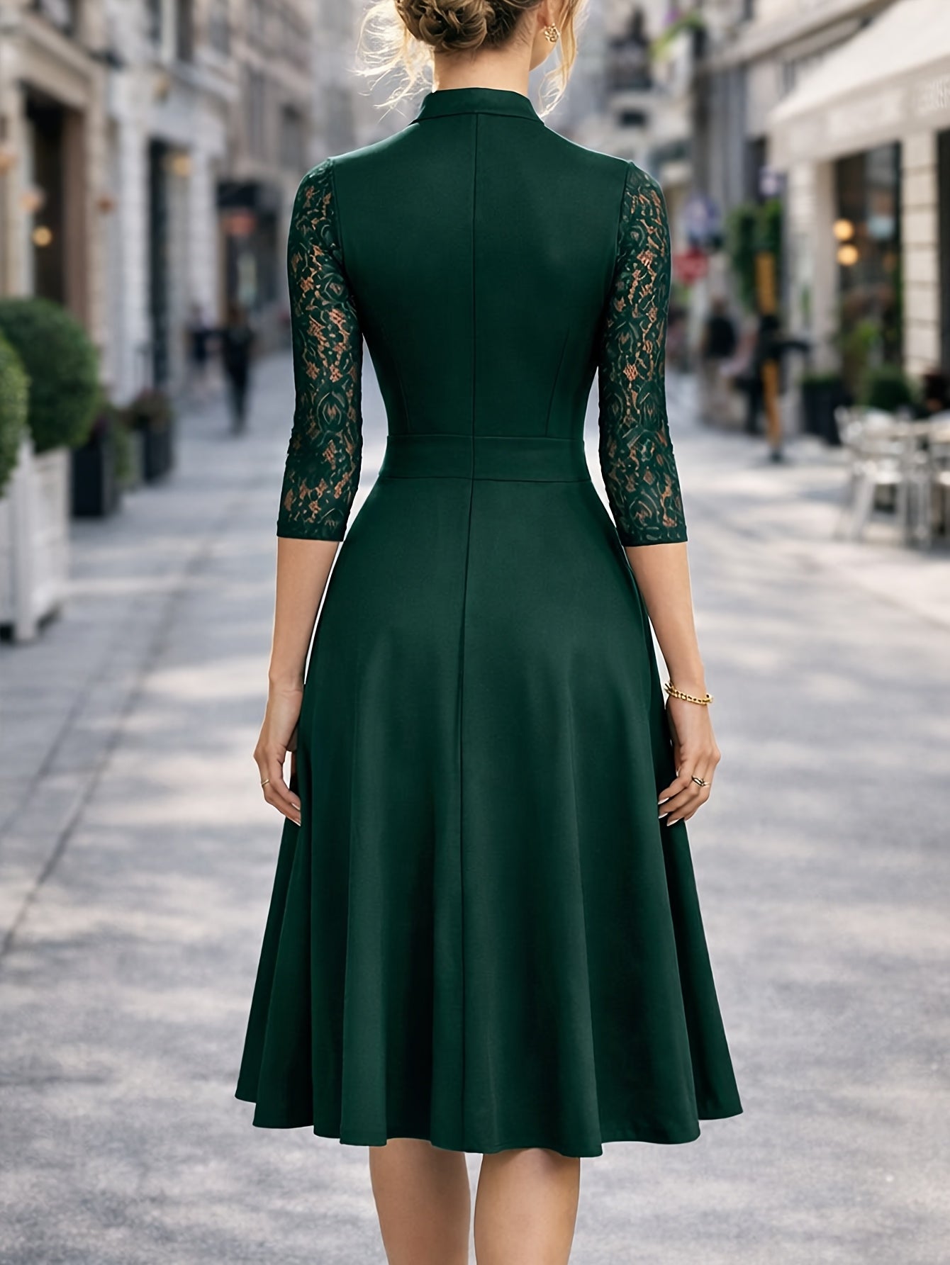 Women's Slim-fit Dress, Elegant Tailored Design, Suitable for Both Commuting and Parties, Long Sleeves with Lace Detailing, Waist-cinching Design, Mid-length for Autumn and Winter Workwear