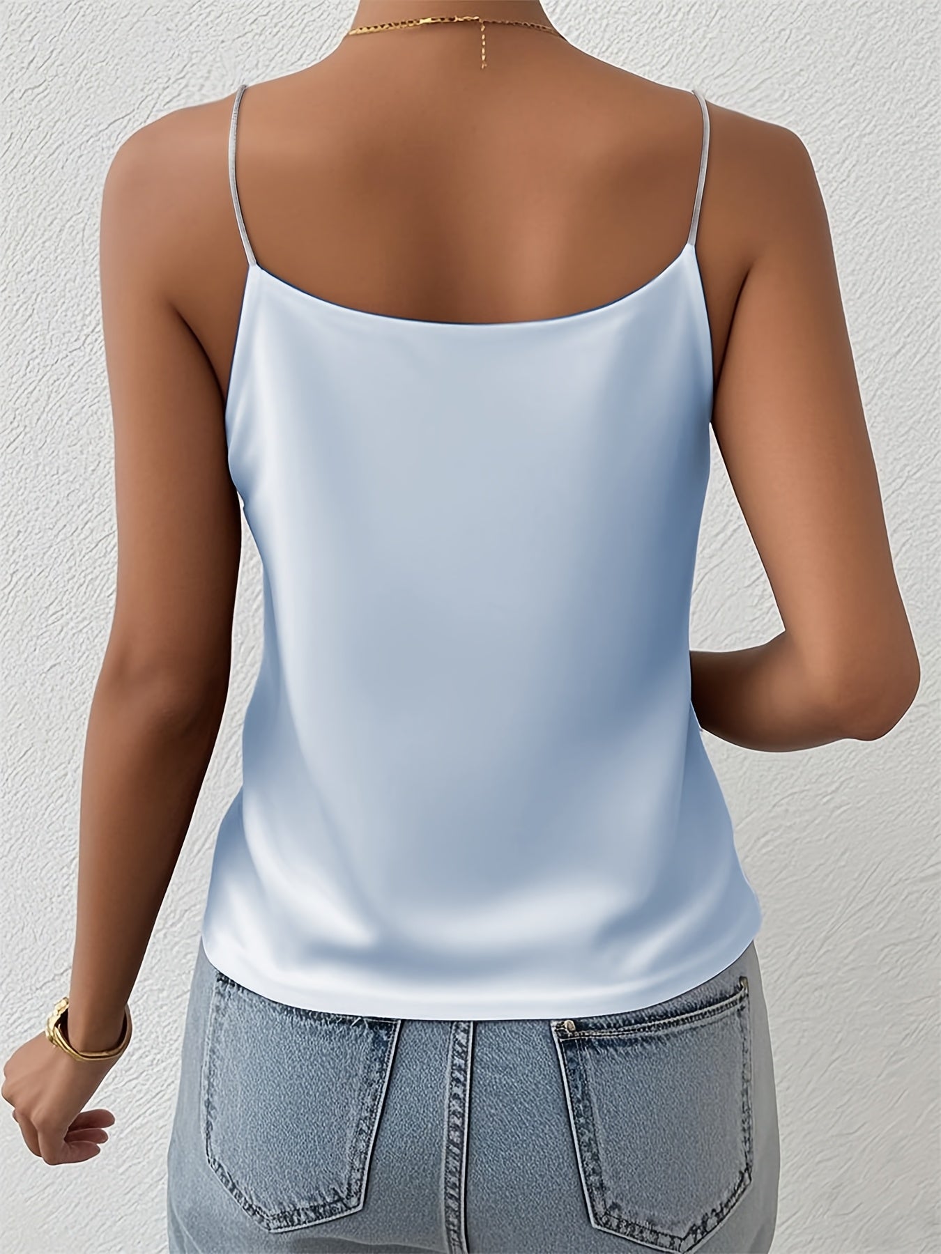 1pc Elegant Solid Color Satin Camisole, Women'S - Sexy Spaghetti Strap Design, Full Coverage, Smooth Glossy Surface, Perfect for Summer Attire, Versatile Spaghetti Style | Fashionable Spaghetti Strap | Lustrous Satin