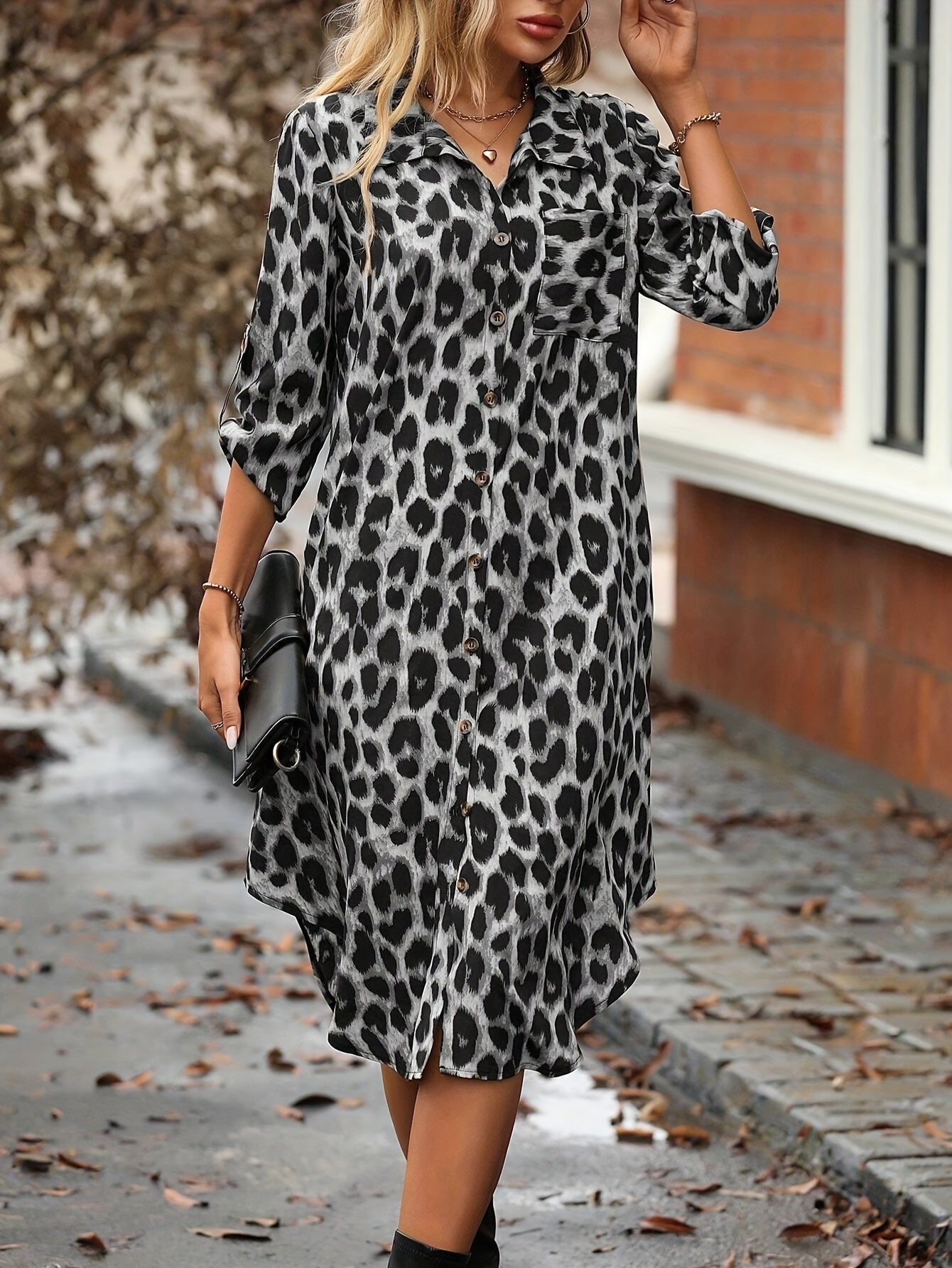 A Leopard Print Button-Up Shirt Dress, Elegant Women'S Wear