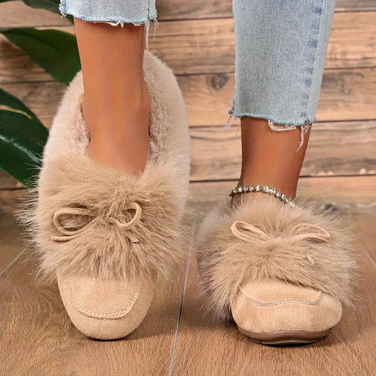 Comfortable Slippers for Women with Faux Fur Pom Detail Cushioned Slip On House Shoes